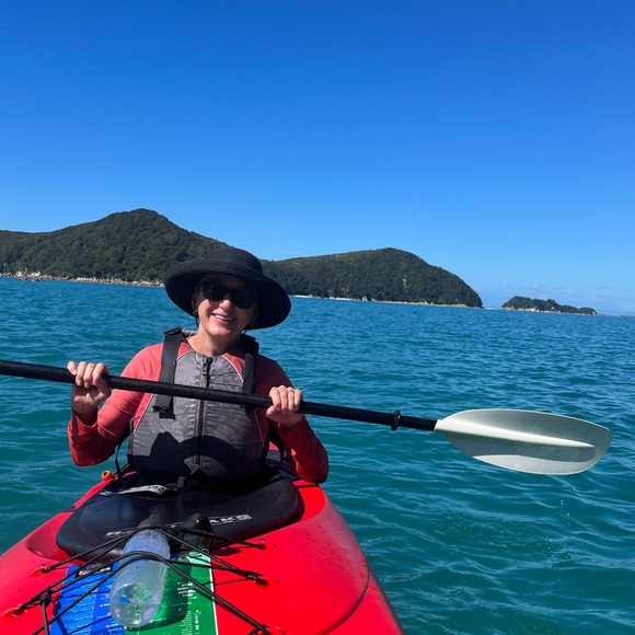 Meet your Posher, Diane - Picture 2 of 3